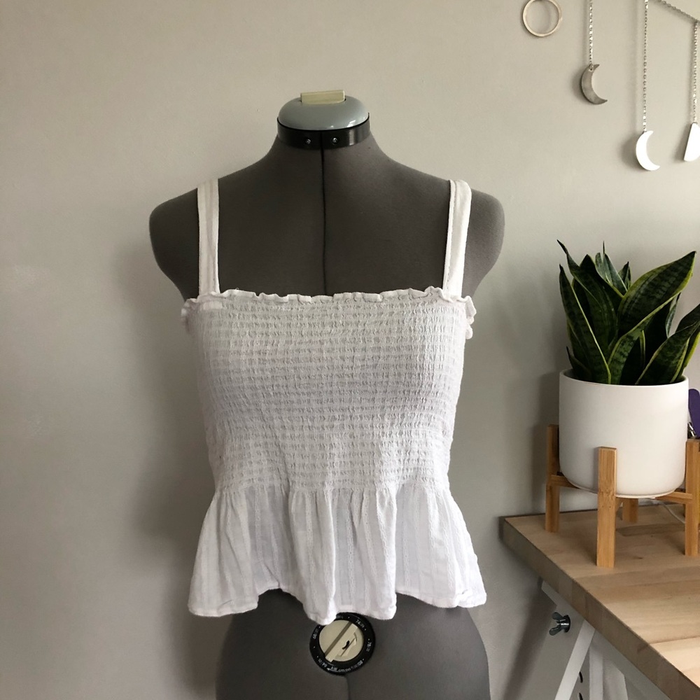 American Eagle White Ruffled Crop